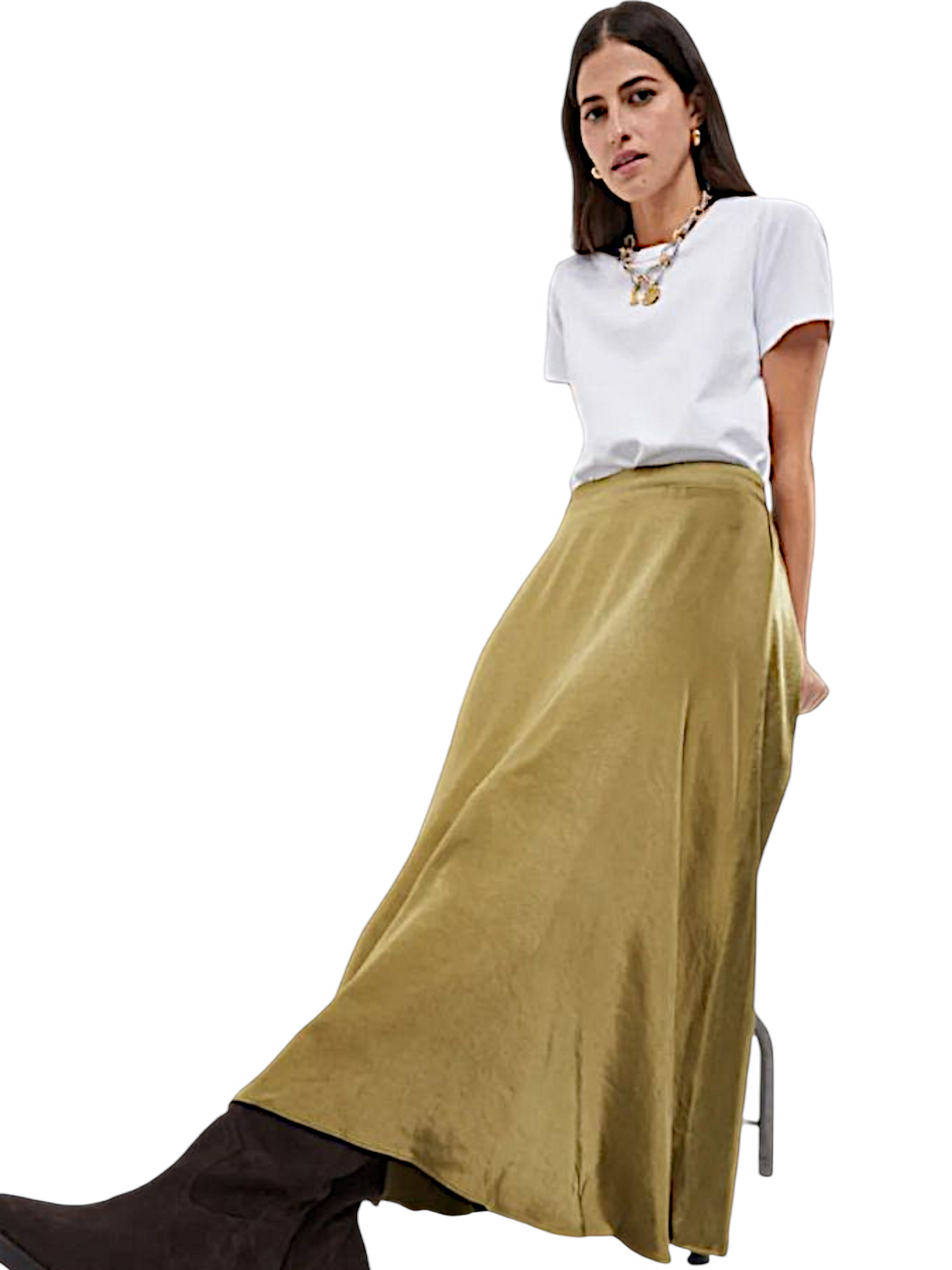 Falda Satinada con Vuelo