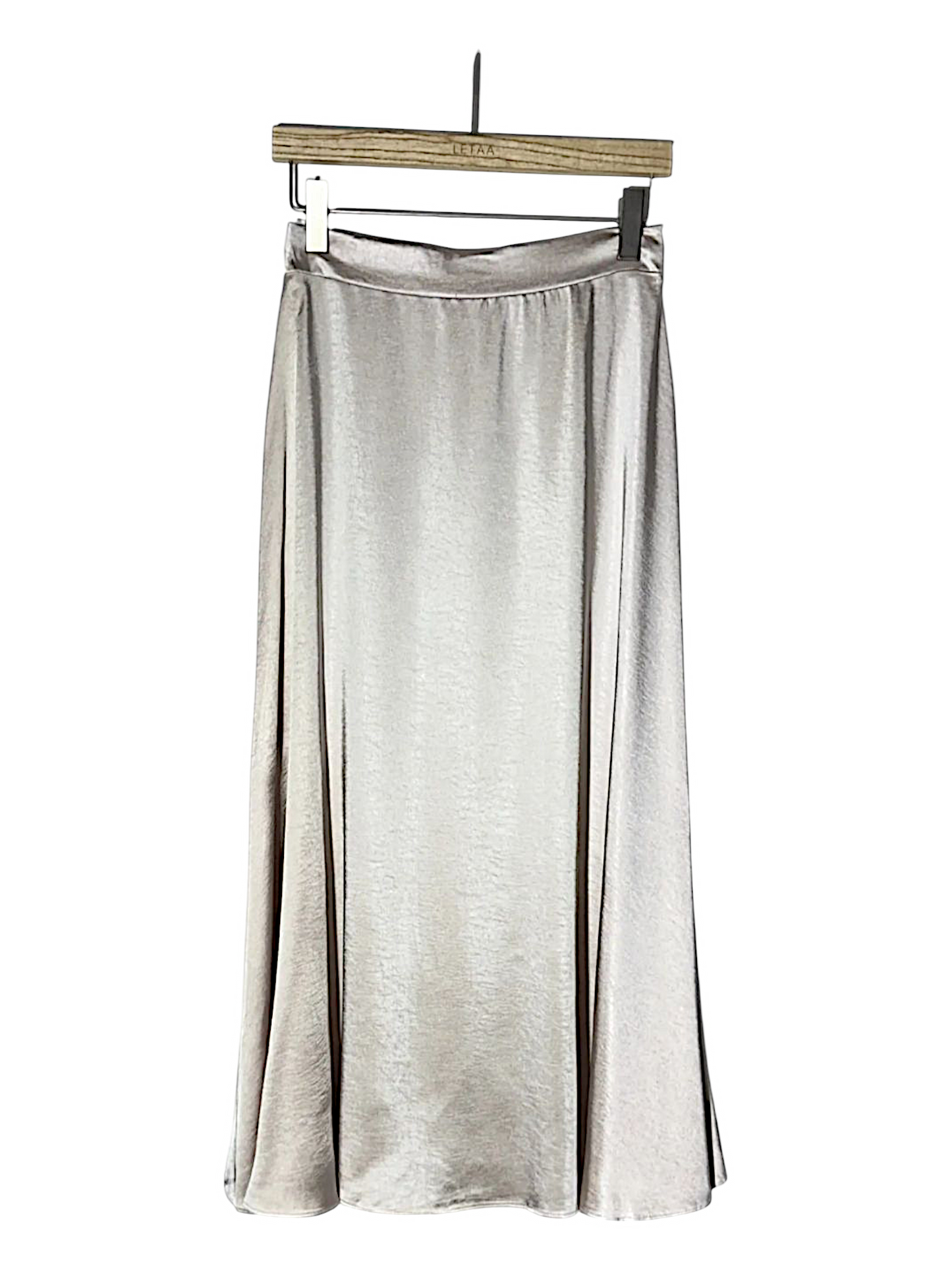 Falda Satinada con Vuelo